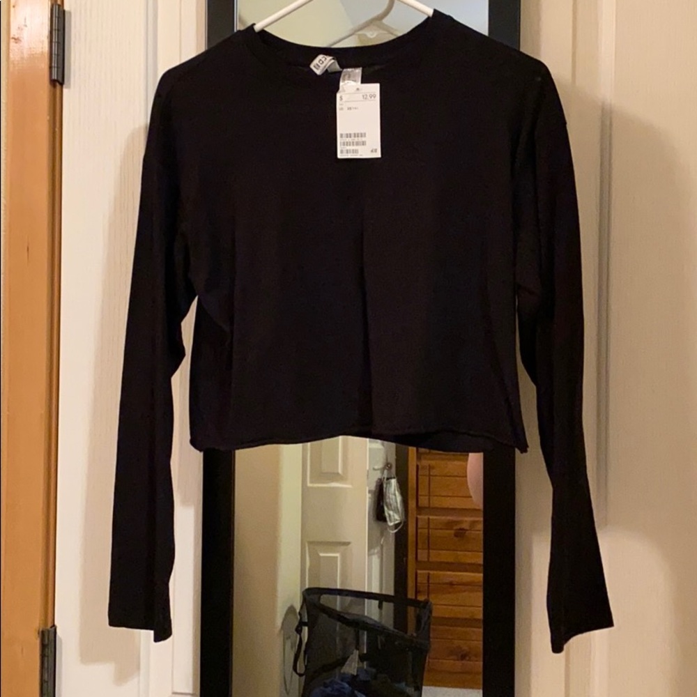 Divided crop top